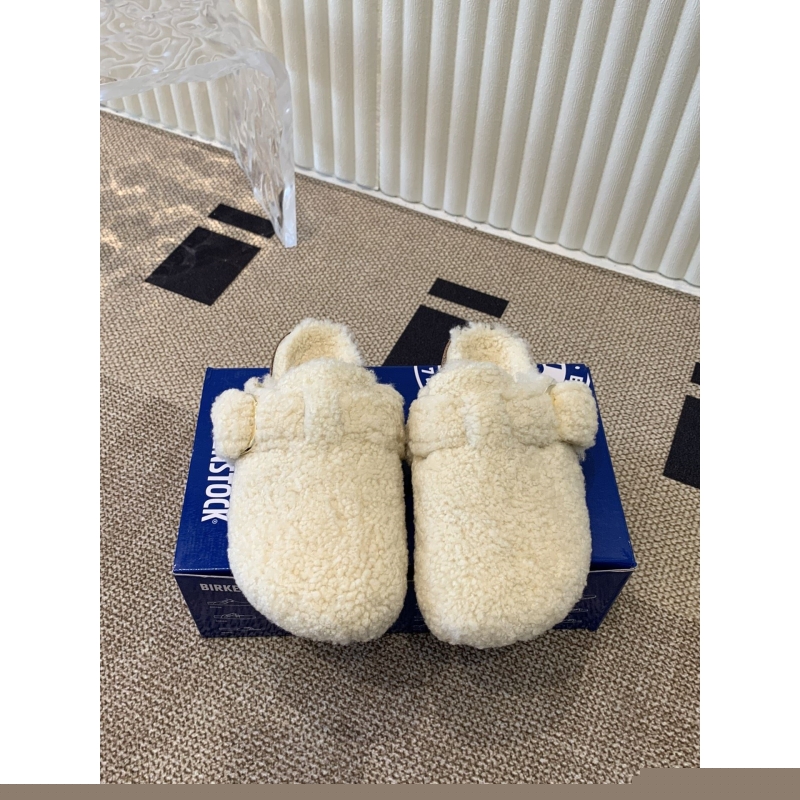Other Slippers
